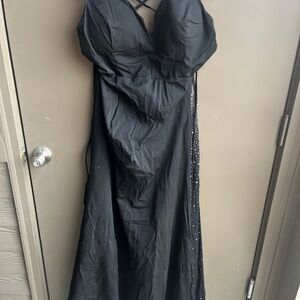 Elegant Black Evening Dress